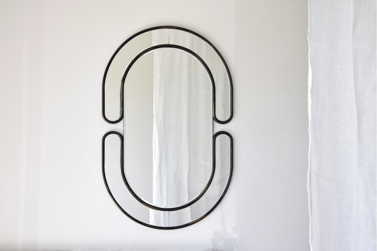 Espejo decorativo oval metal negro