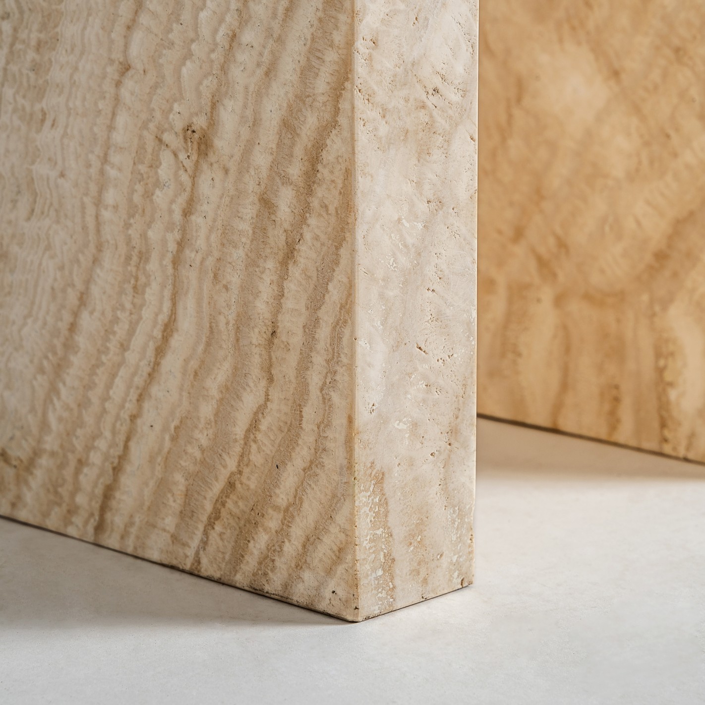 MESA AUXILIAR THIENNES