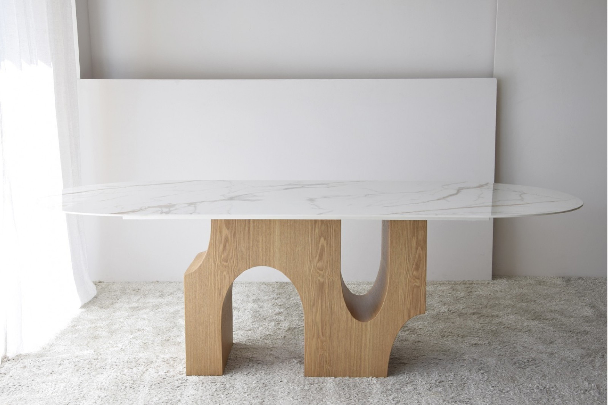 Mesa comedor Nuka natural blanco ocre