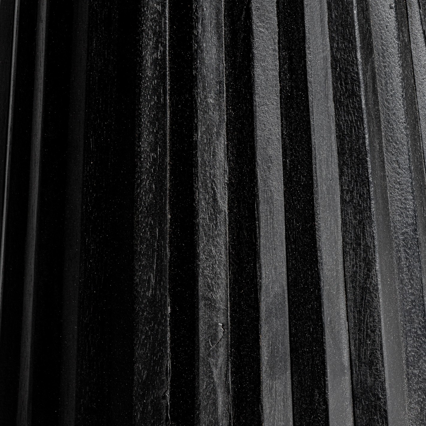 MESA AUXILIAR PLISSÉ WOOD