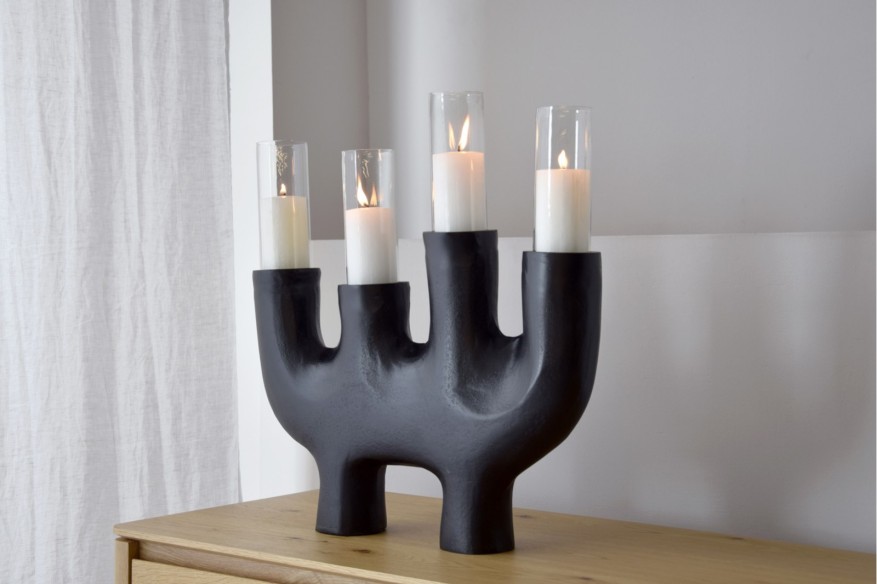 Candelabro Totem metal negro pequeño