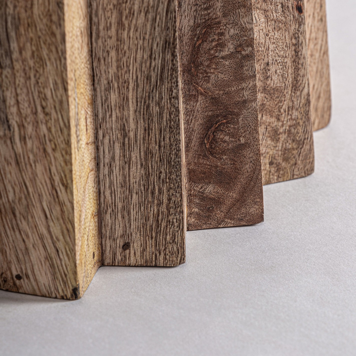 MESA COMEDOR PLISSÉ WOOD