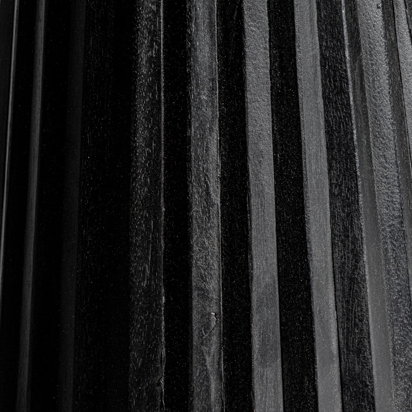 MESA AUXILIAR PLISSÉ WOOD