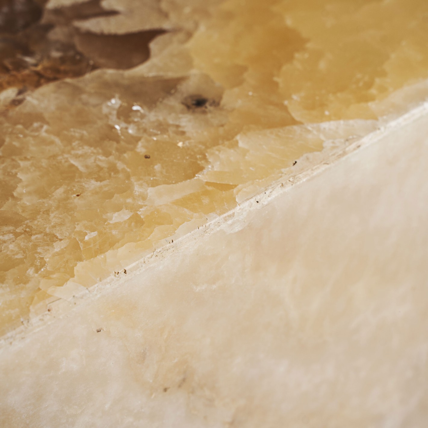 MESA AUXILIAR MAGLAND