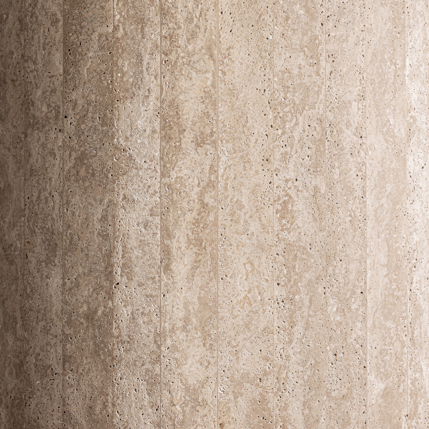 MESA COMEDOR THIENNES