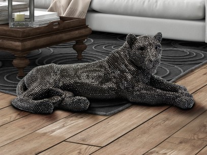 ·LEONA· LARGE FIGURE, BLACK