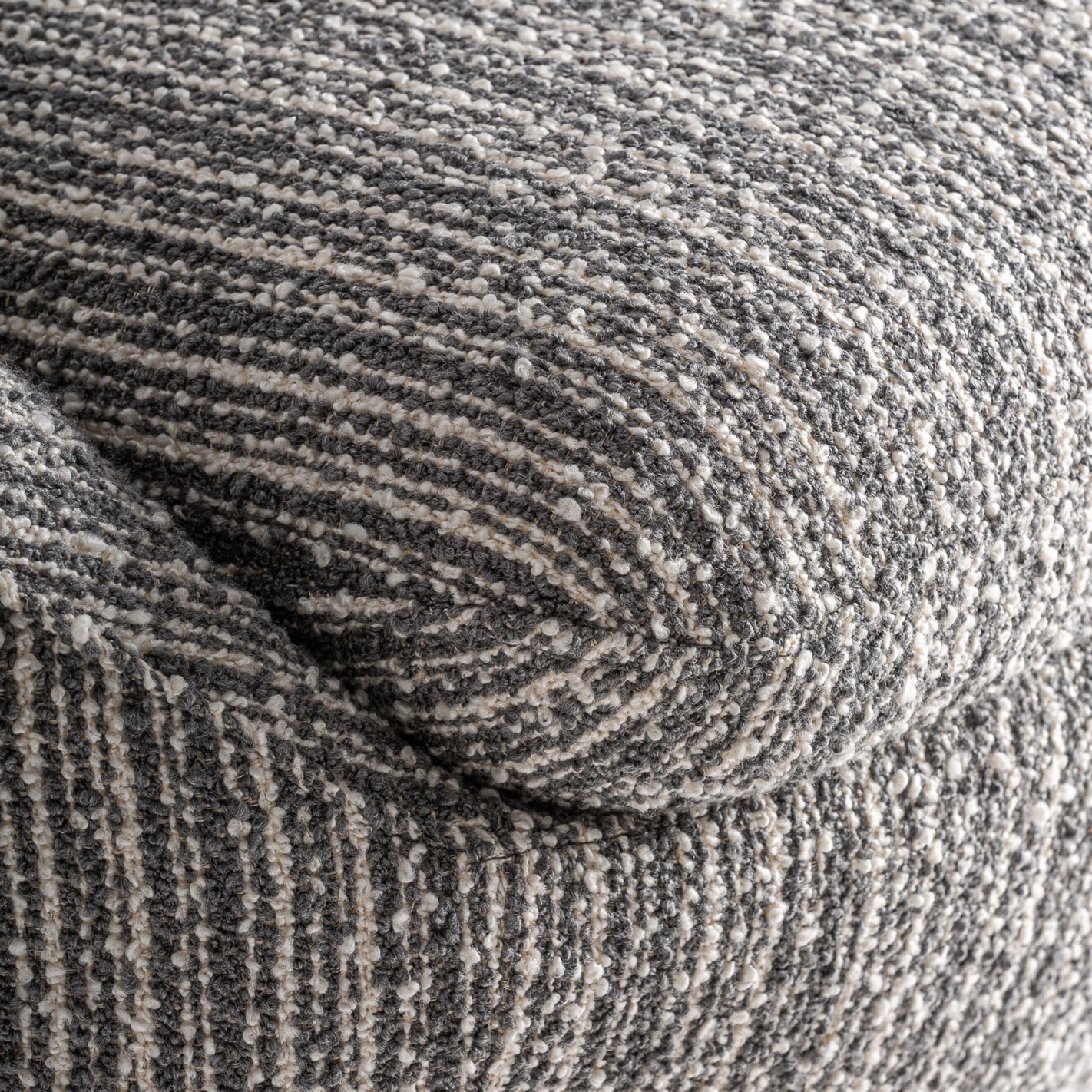 SILLÓN GIRATORIO BUBU