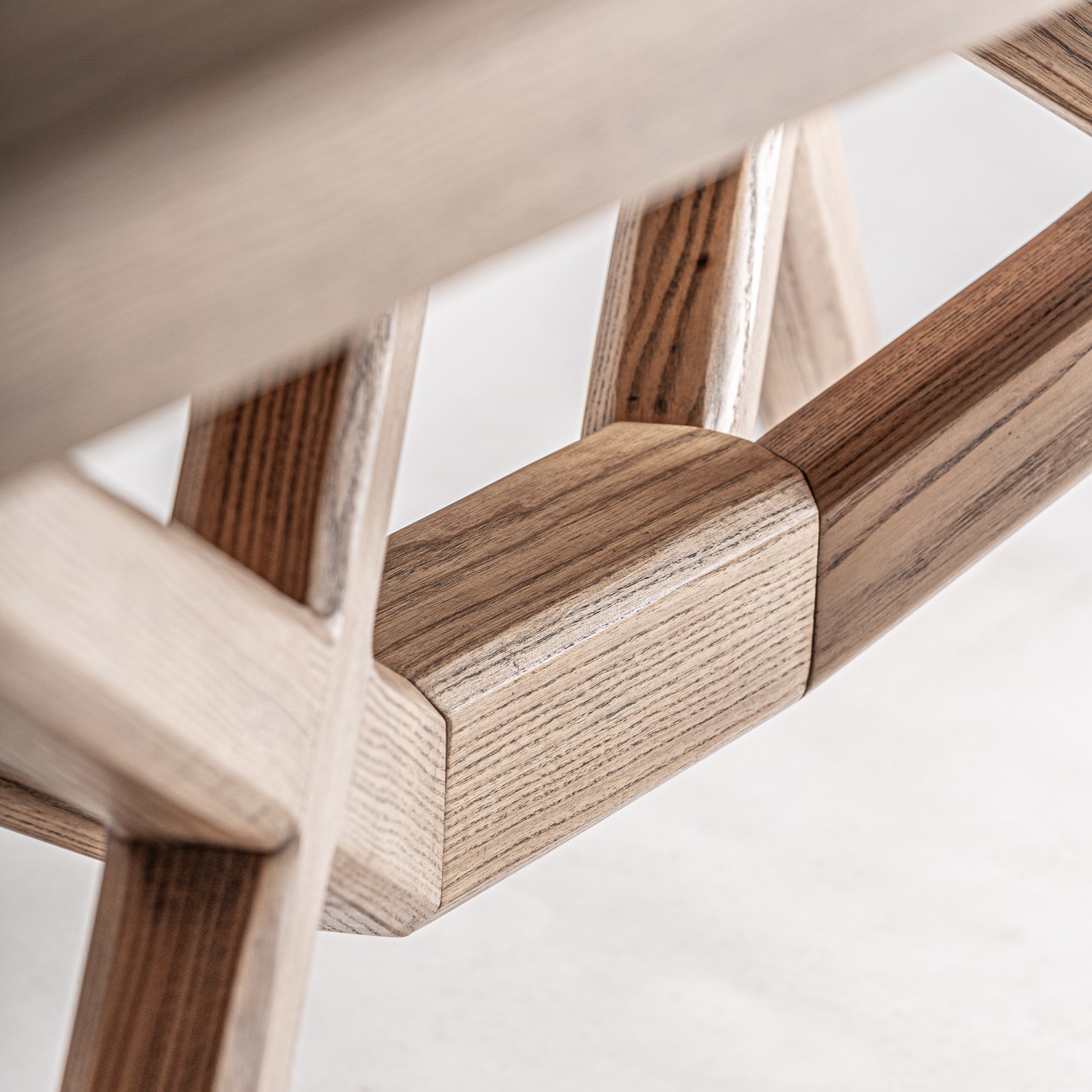 MESA EXTENSIBLE VREBOS