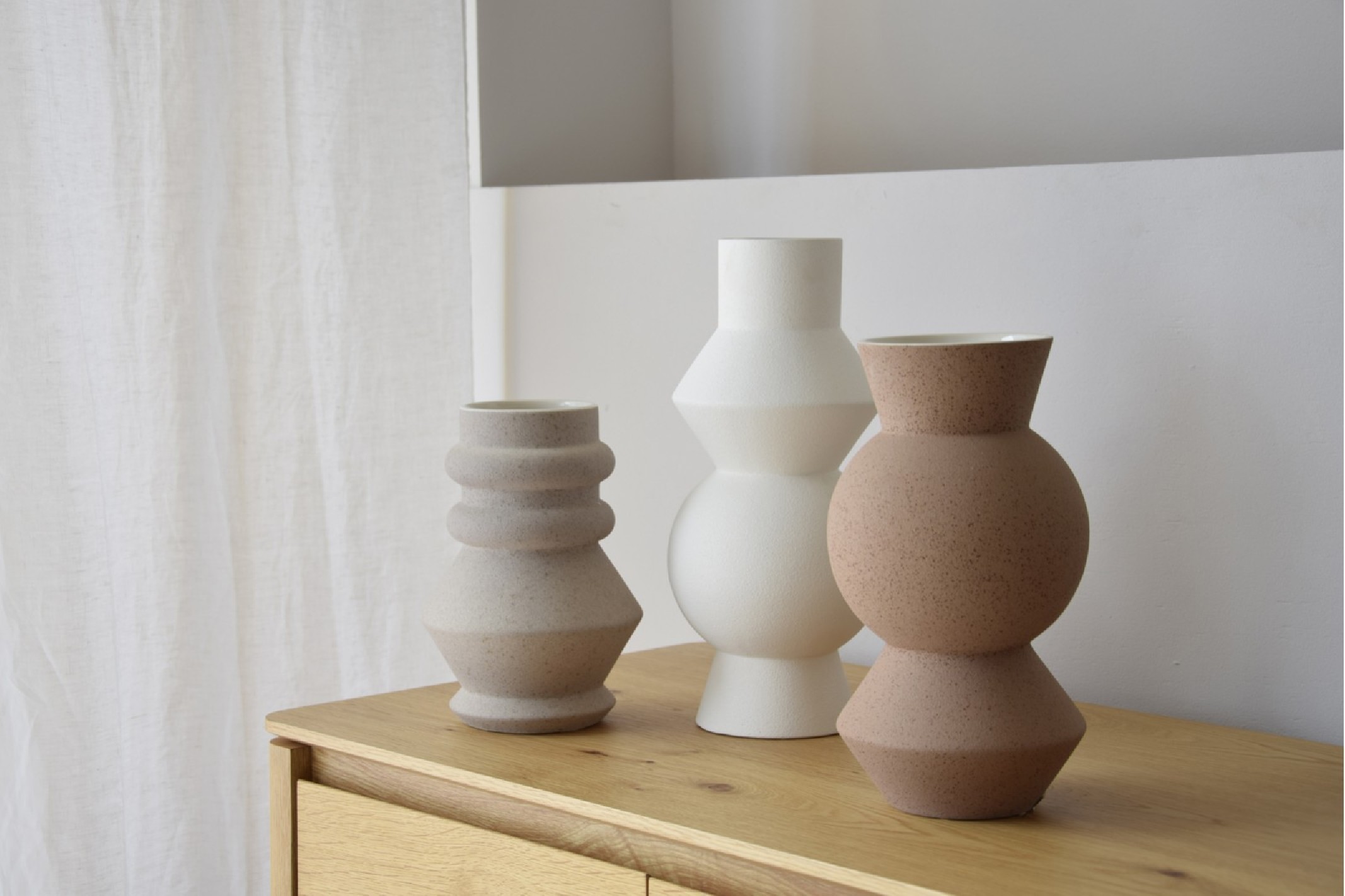 Jarrón cerámica topo mate