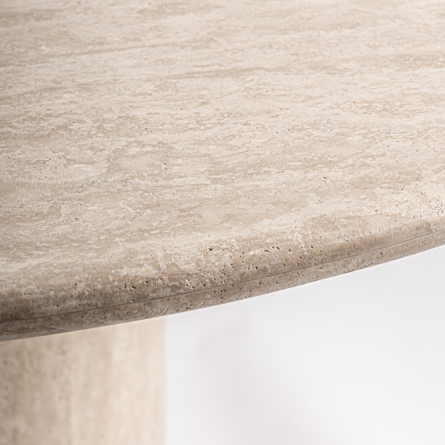 MESA COMEDOR THIENNES