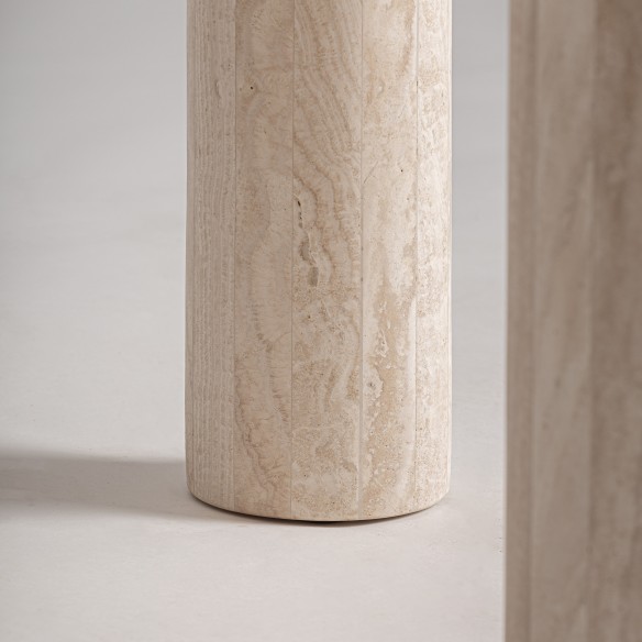 MESA COMEDOR THIENNES