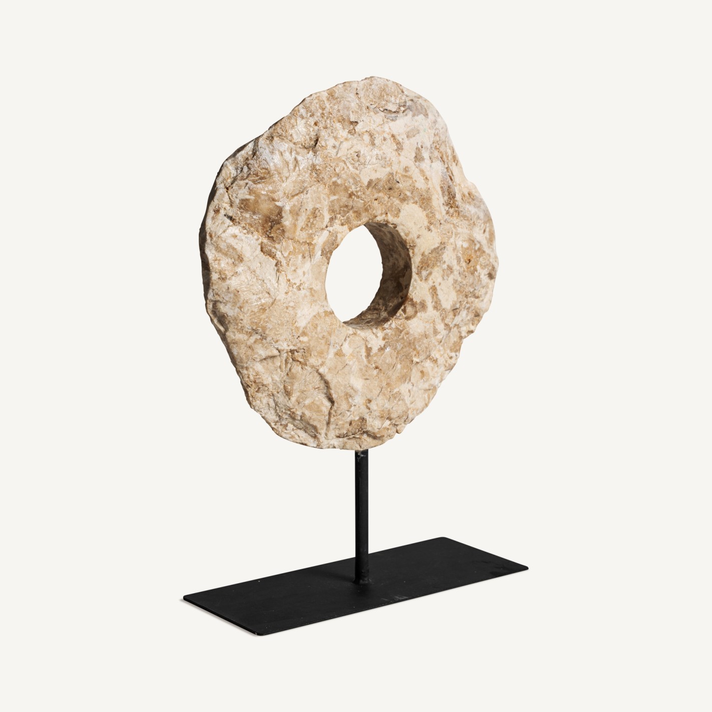 FIGURA DECORATIVA BEIGE