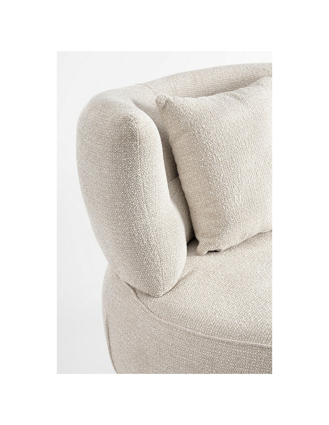 Sillón Gonnie en tela ecrù