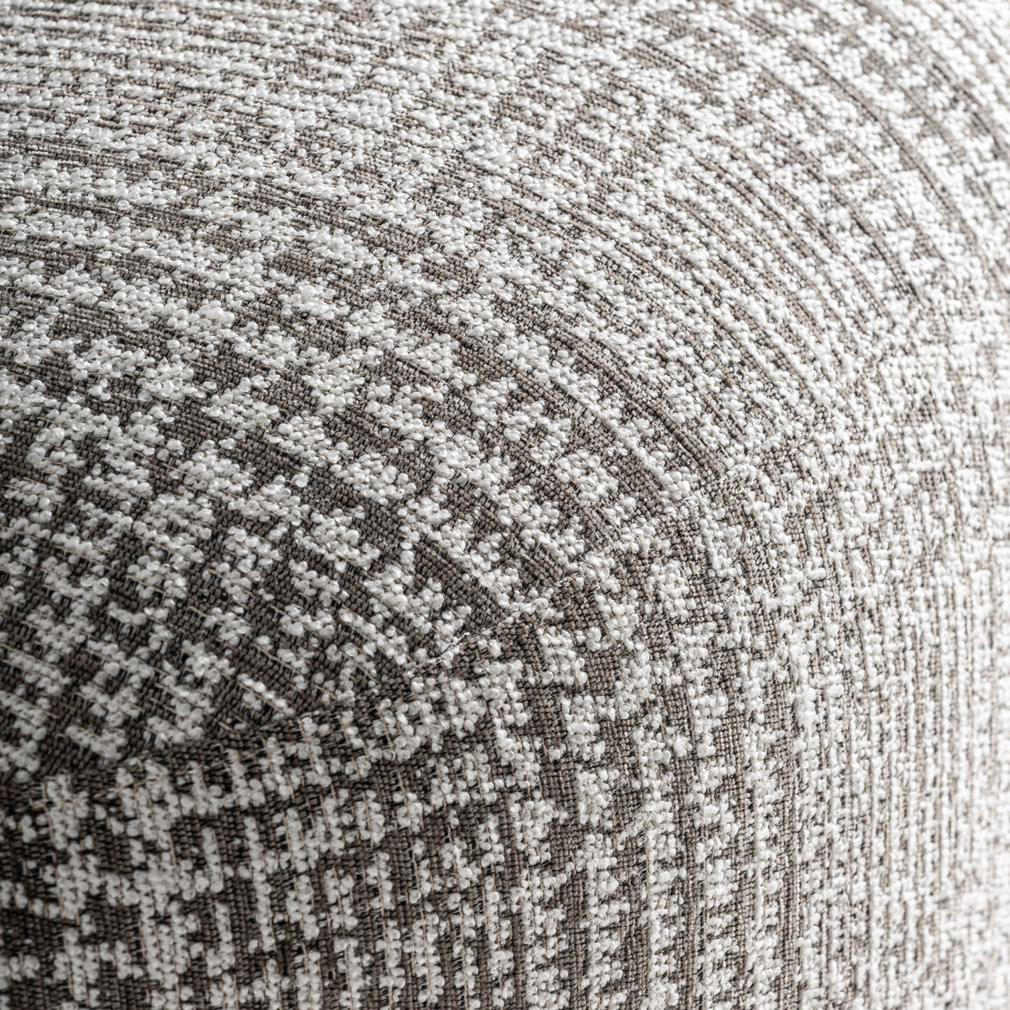 SILLÓN GIRATORIO ODERZO