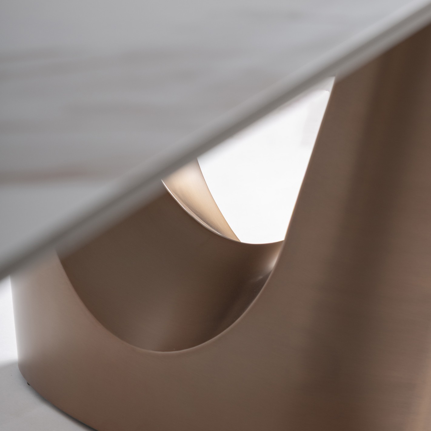 MESA COMEDOR LEDAT