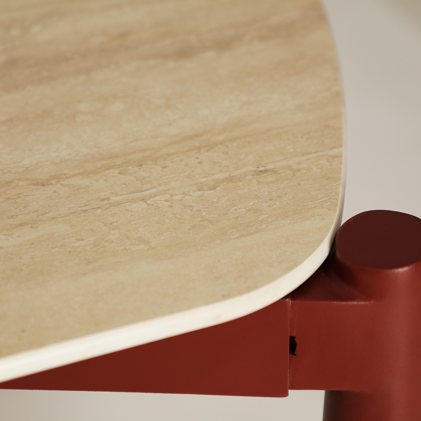MESA COMEDOR MOSNAY
