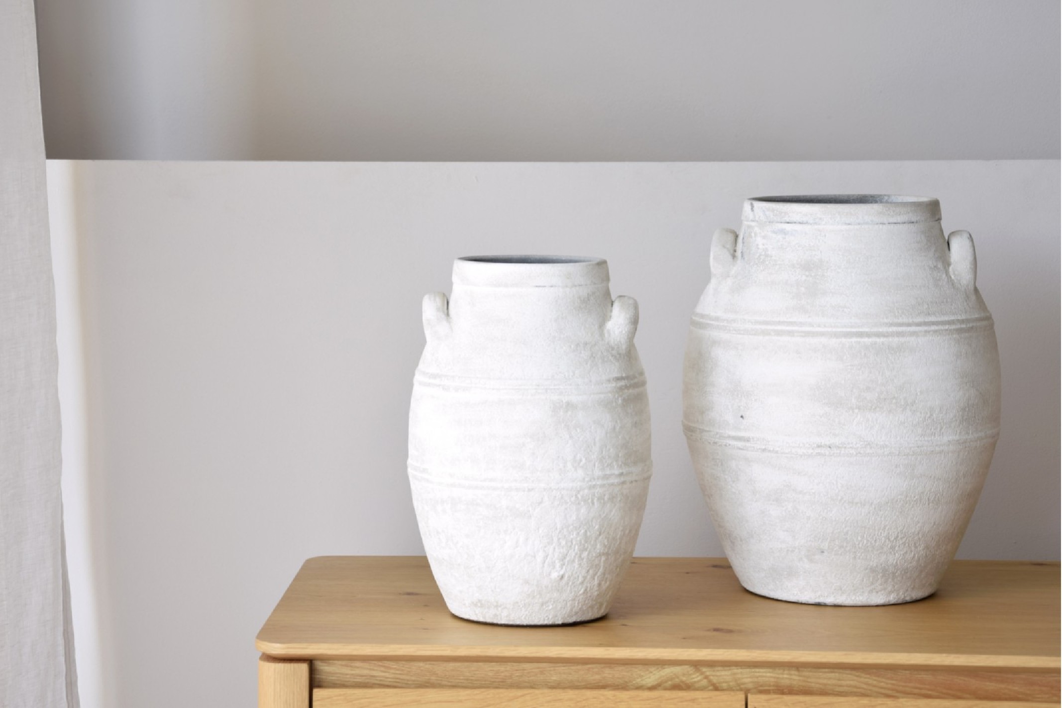 Ánfora en cerámica rústica alta