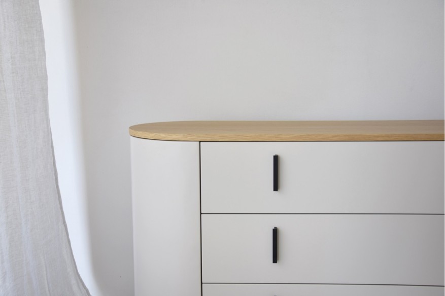 Cómoda col Tea Gris arena y roble