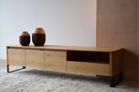 Mueble tv roble natural mate acero negro. Remi 2