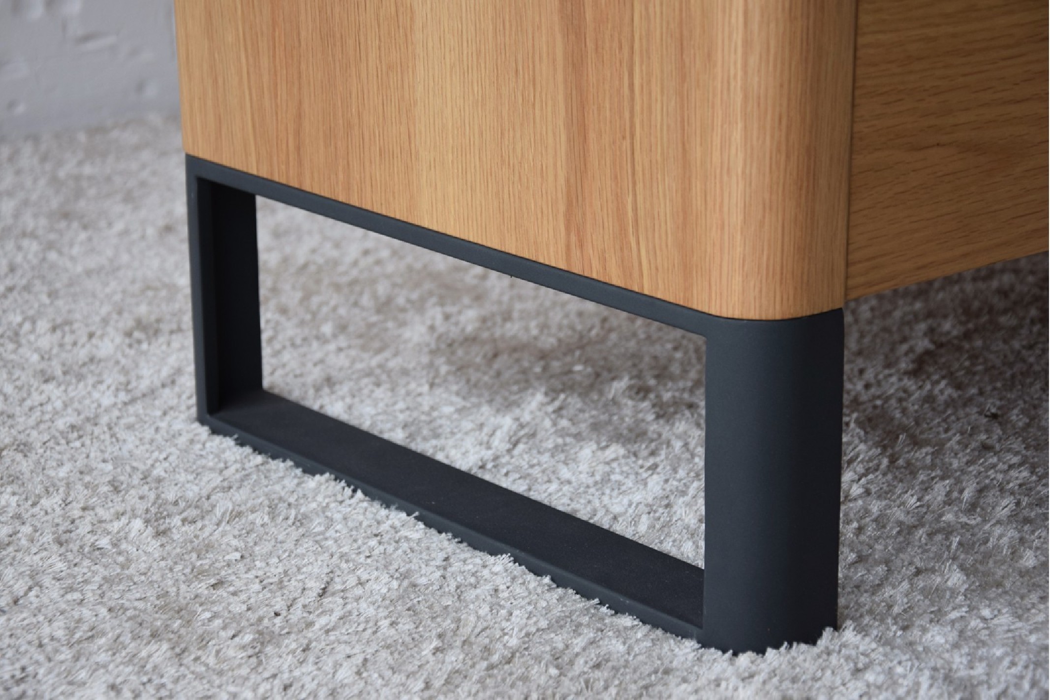 Mueble tv roble natural mate acero negro Remi