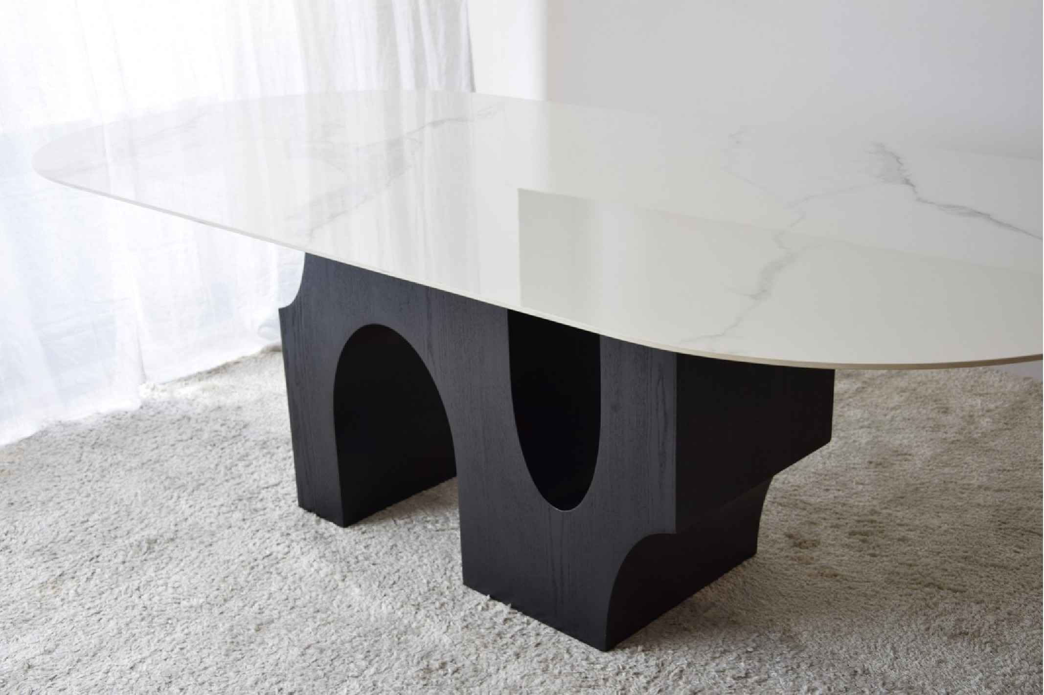 Mesa comedor mármol blanco veteado Alana