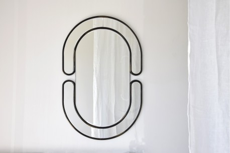 Espejo decorativo oval metal negro