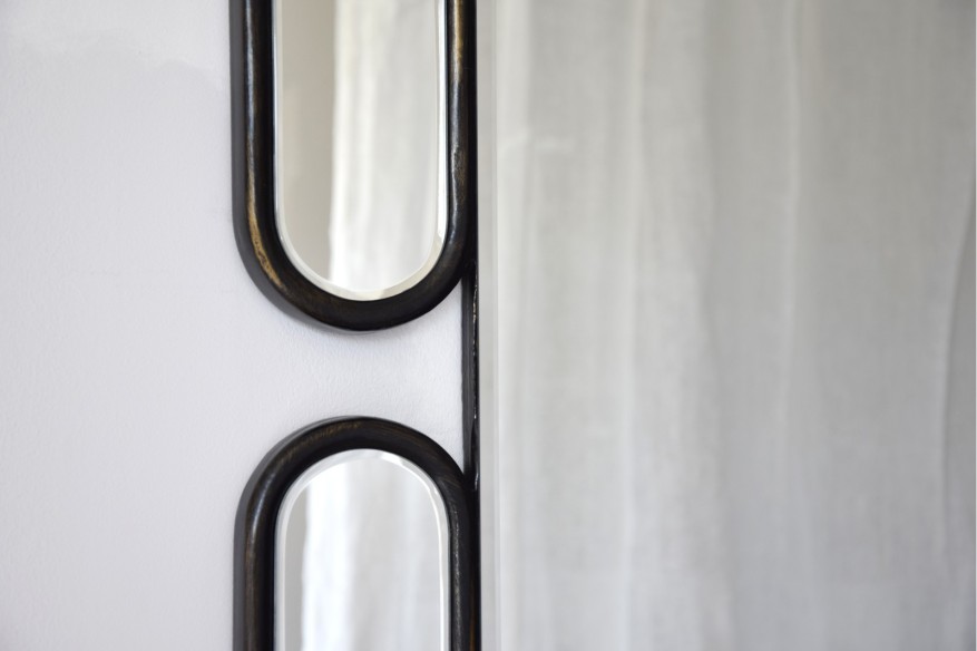 Espejo decorativo oval metal negro