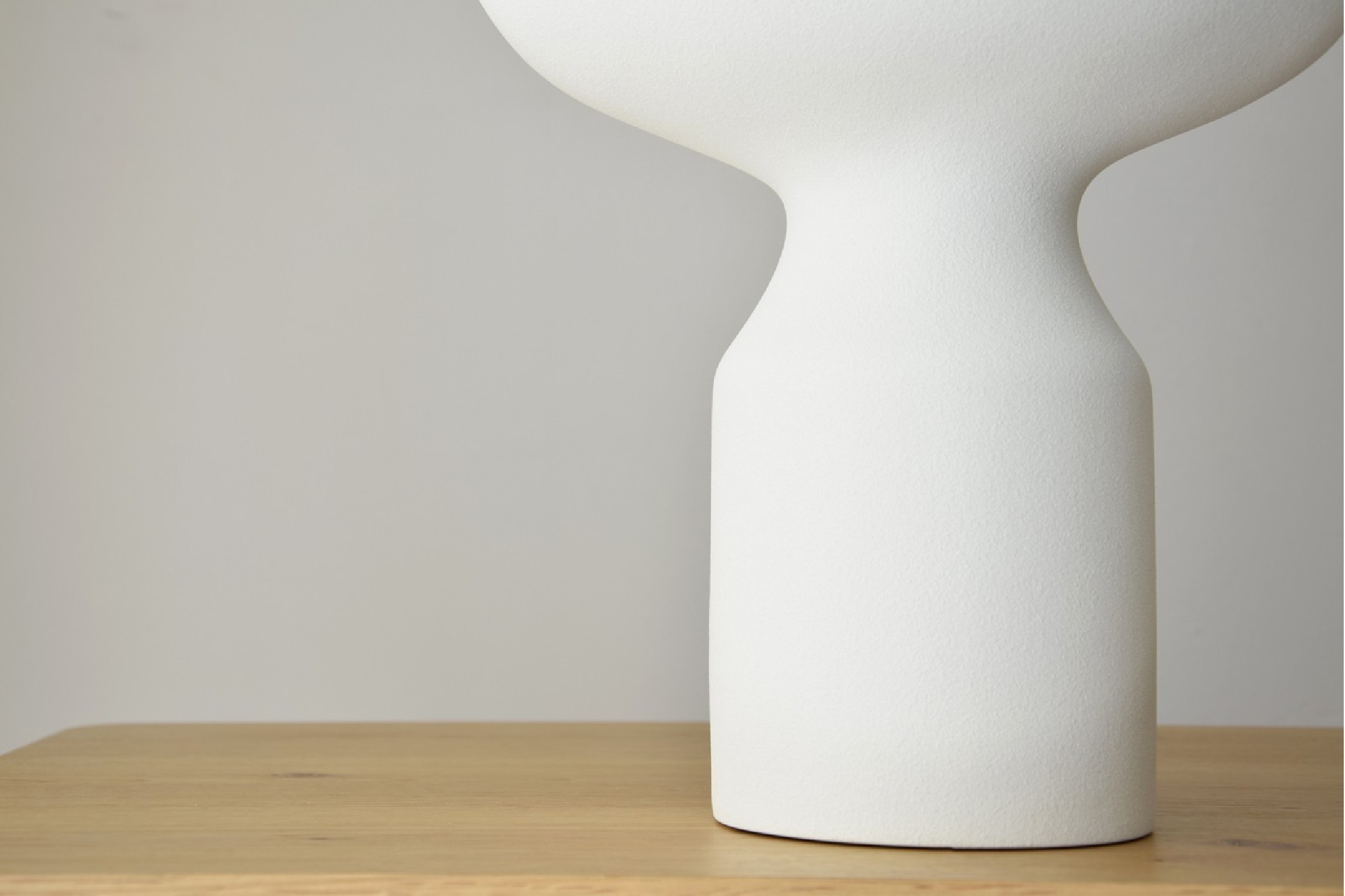 Escultura cerámica blanco textura