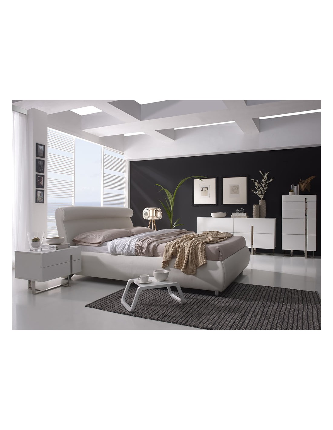 Aparador madera blanco y acero cromado