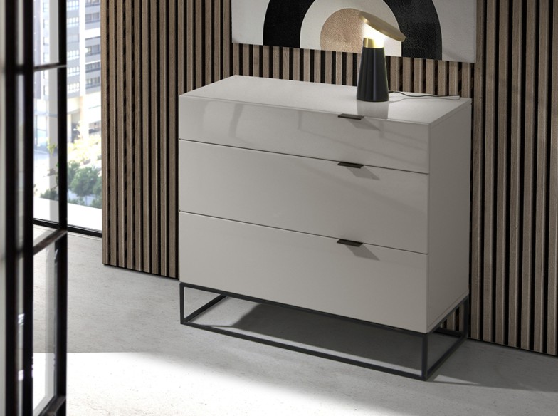 Cómoda madera gris y acero negro