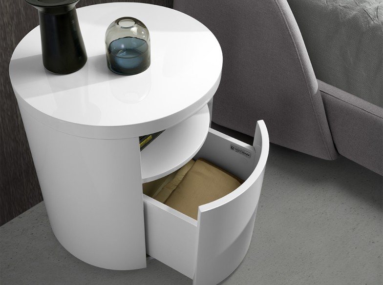 Mesita de noche madera blanca