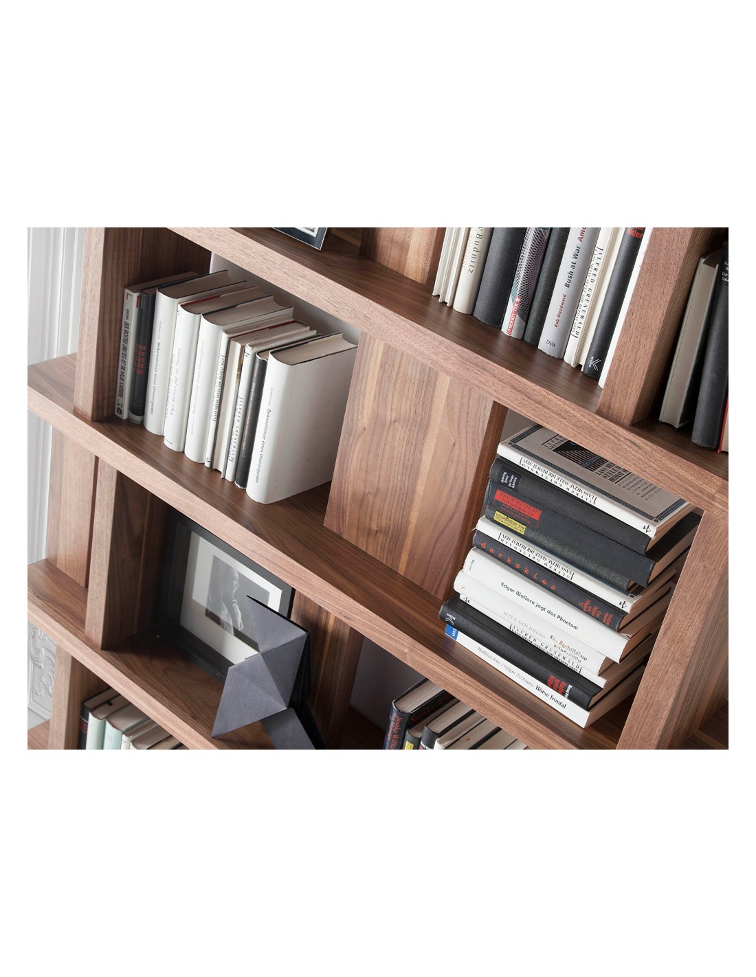 Estantería madera nogal