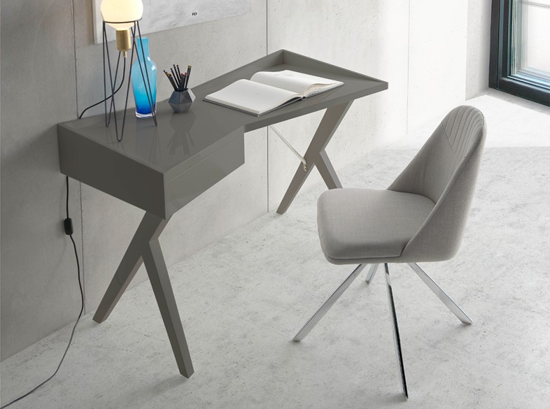 Silla giratoria tela gris