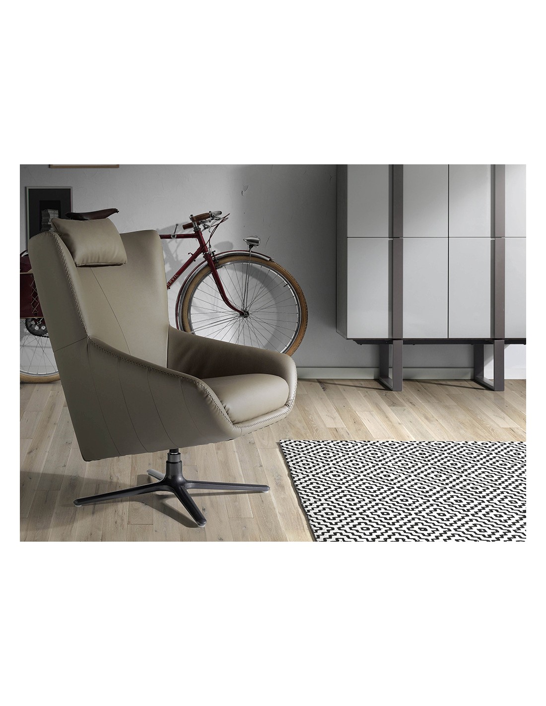 Sillón giratorio polipiel visón