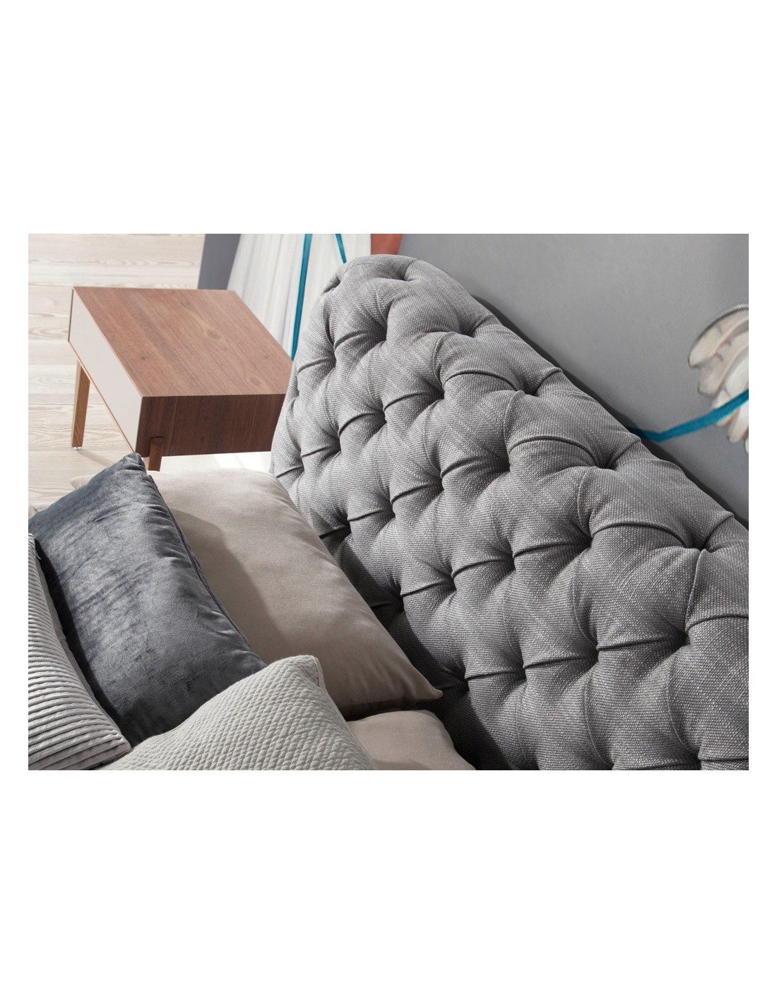 Cama capitoné tela color gris
