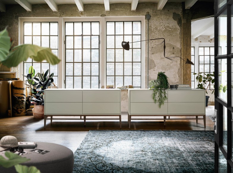 Aparador madera beige y nogal