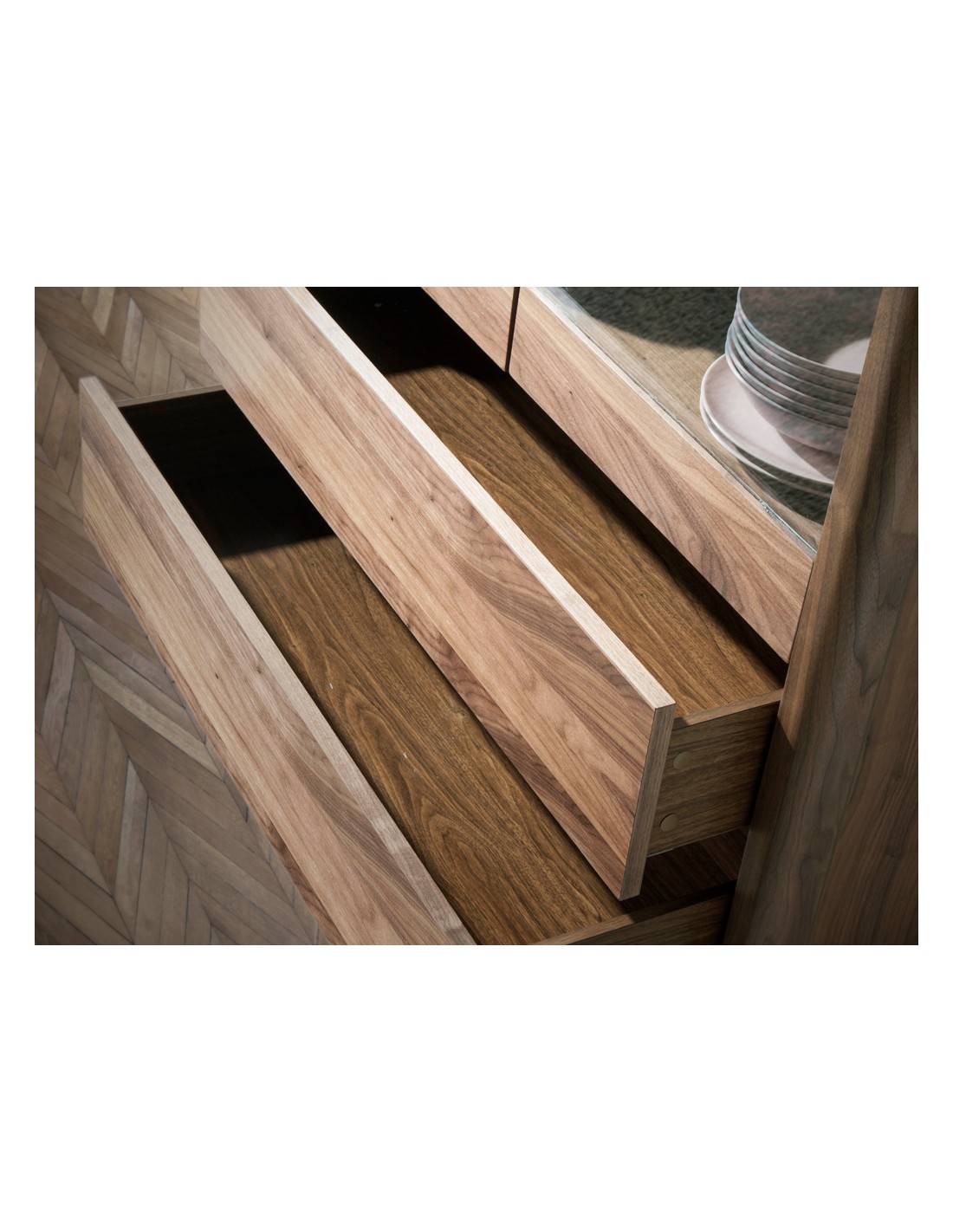 Aparador alto nogal con tapa de cristal...