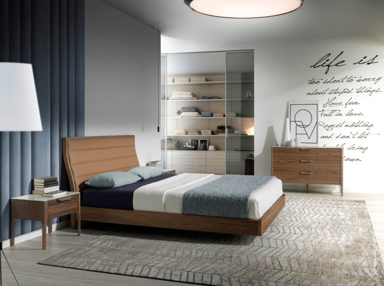 Cómoda nogal con tapa de cristal imitación mármol