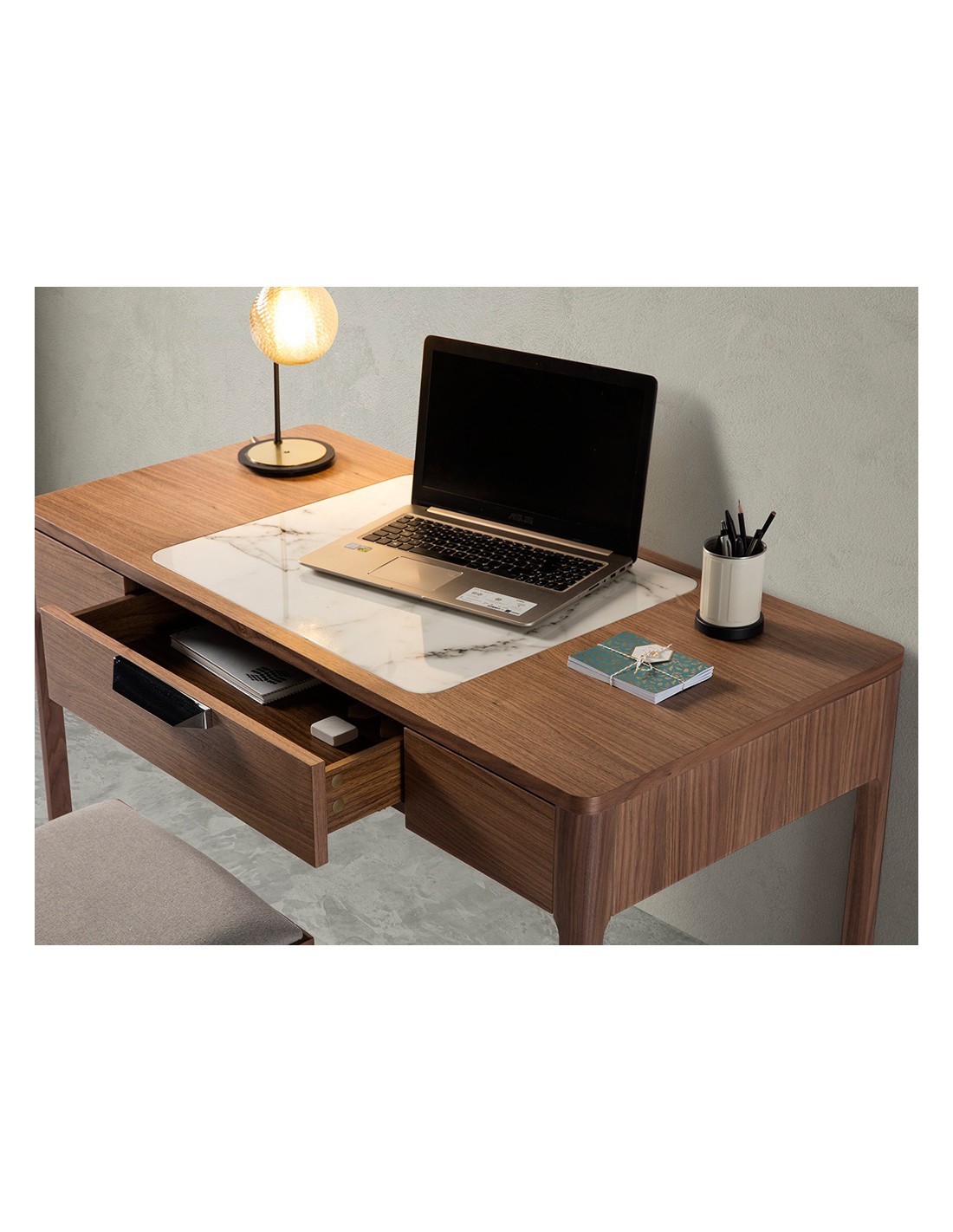 Escritorio tocador nogal con tapa de cristal...