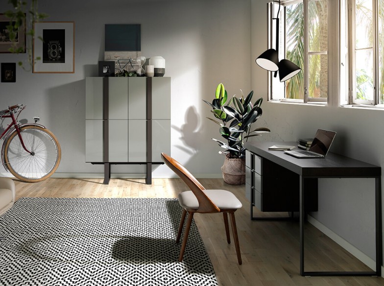 Silla nogal y polipiel visón