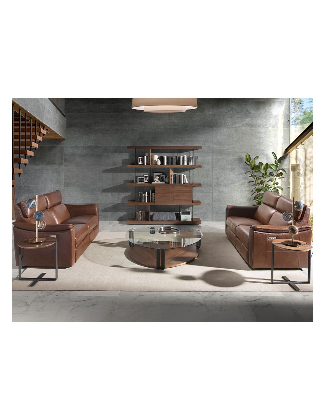 Mesa centro triangular cristal templado, acero...