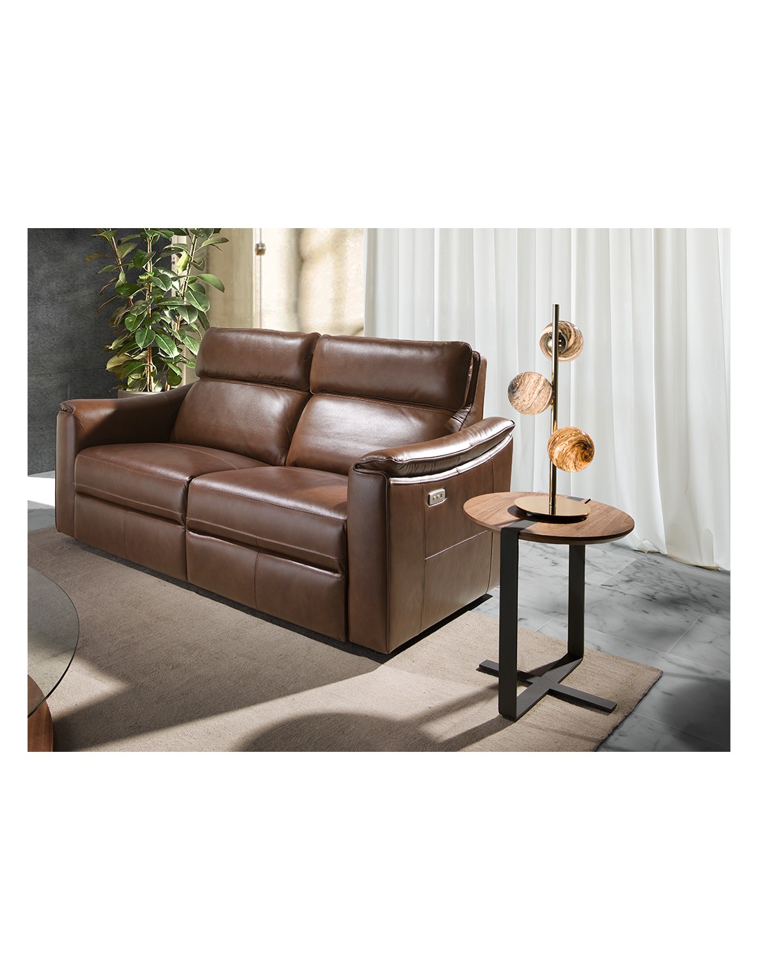 Mesa rincón redonda nogal y acero negro