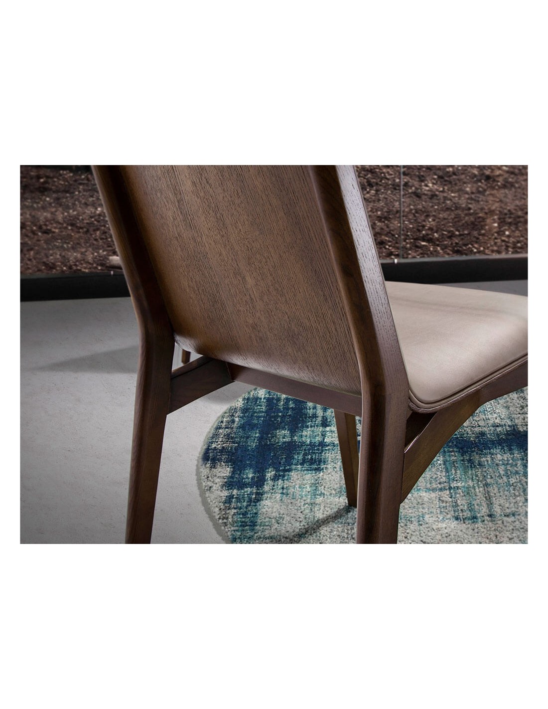 Silla polipiel visón oscuro