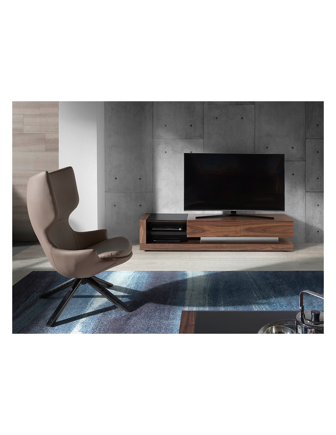 Mueble TV nogal, acero pulido y tapa de cristal...