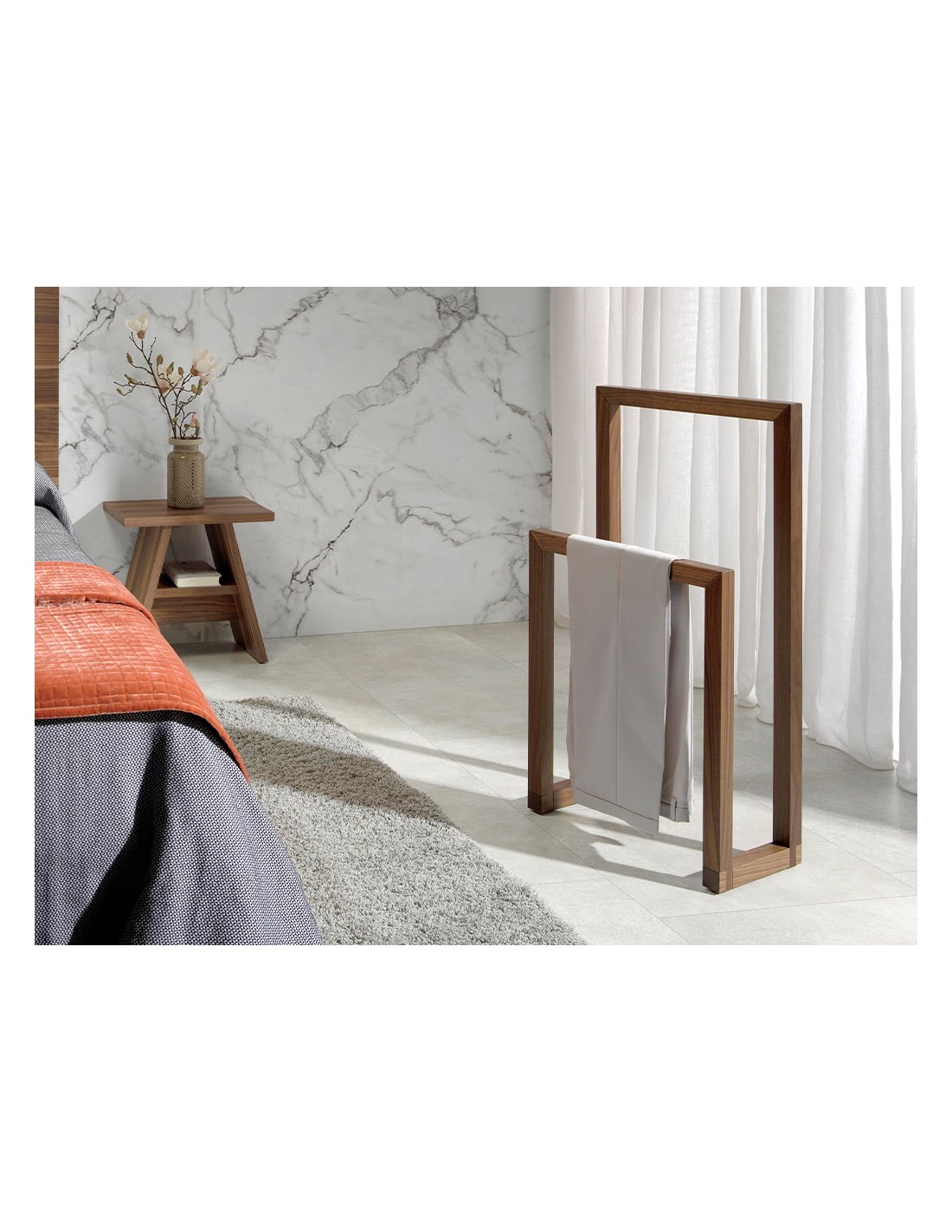 Galán de noche madera pino