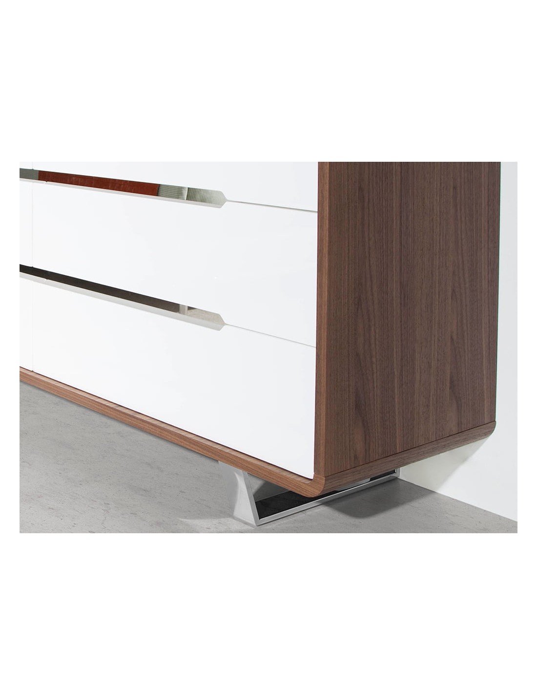 Cómoda madera blanco, nogal y acero cromado