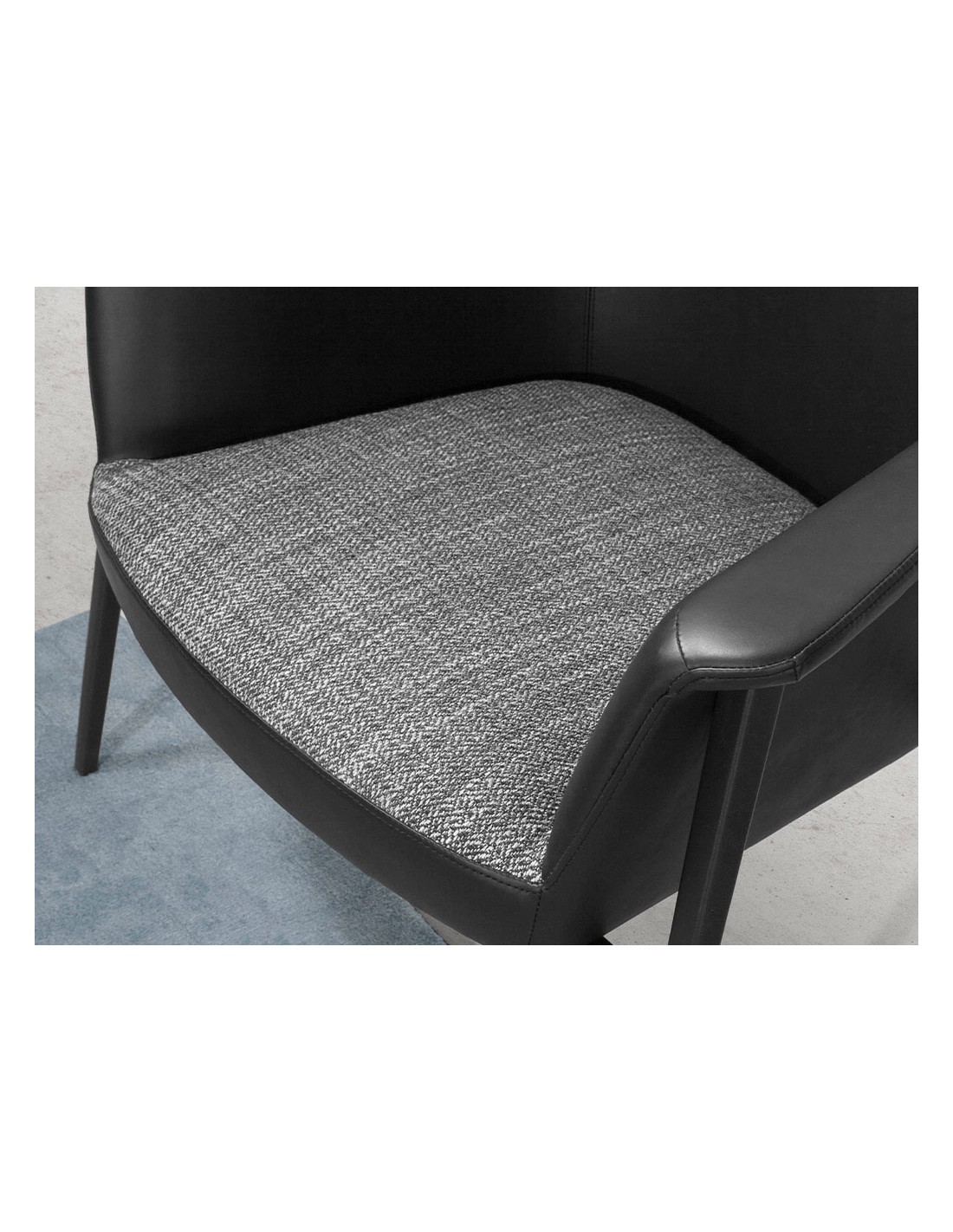 Sillón tela gris y polipiel negro