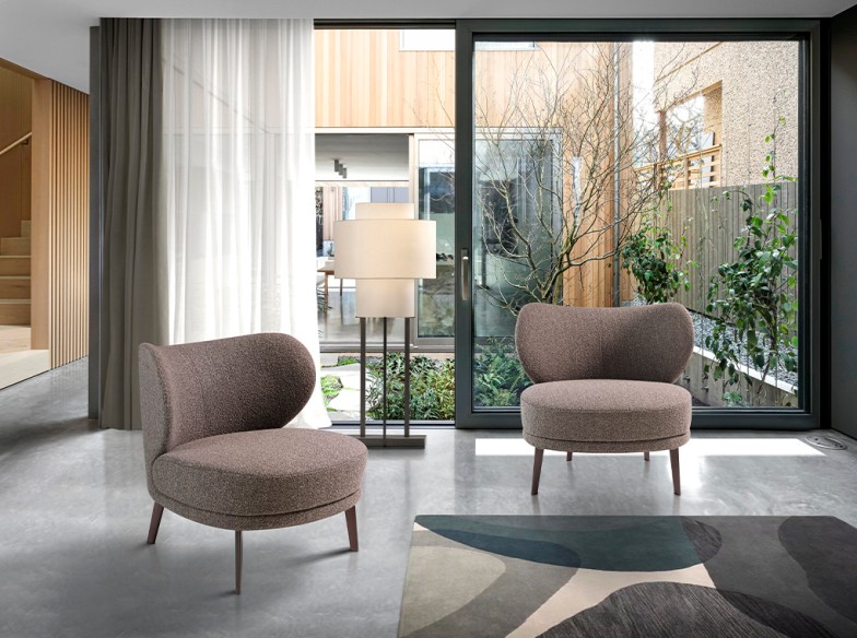 Sillón tela marrón