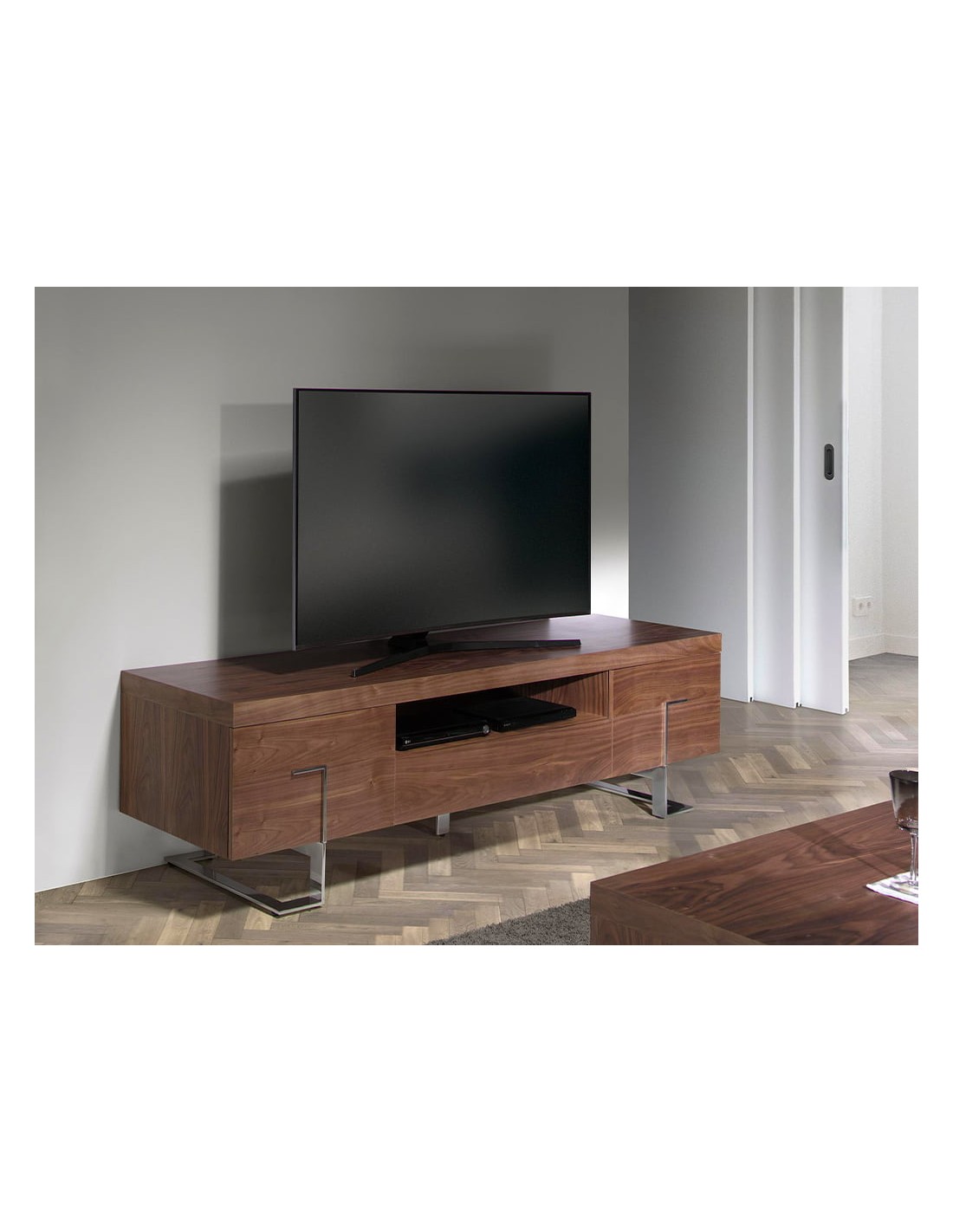 Mueble TV nogal y acero cromado