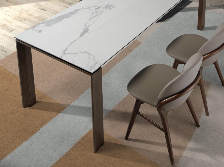 Silla polipiel visón oscuro